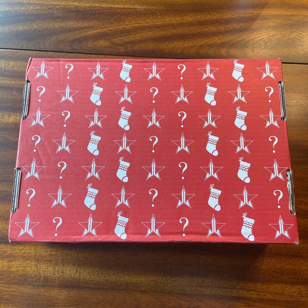 Jeffrey Star Deluxe Christmas Mystery Box - Size M